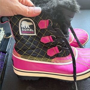 Sorel Pink and Black Quilted Snow Boots